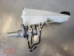 Gebruikte Hoofdremcilinder Citroen Jumpy 1.5 Blue HDi 100 Prijs € 26,25 Margeregeling aangeboden door C&J Bedrijfsauto's & Onderdelen
