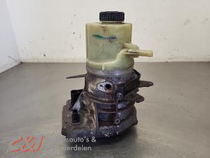 Gebruikte Pomp Servo Renault Trafic (1FL/2FL/3FL/4FL) 1.6 dCi 115 Prijs € 157,50 Margeregeling aangeboden door C&J Bedrijfsauto's & Onderdelen