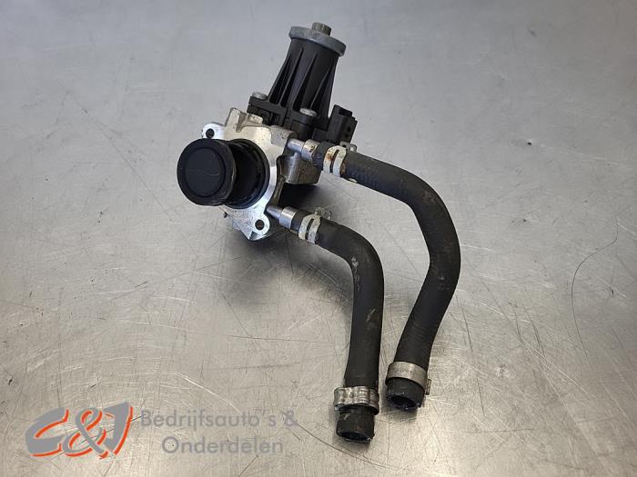 Gebruikte Uitlaat gasklep (EGR) Peugeot Partner (EA//EF/EN/EU) 1.5 BlueHDi 130 Prijs € 63,00 Margeregeling aangeboden door C&J Bedrijfsauto's & Onderdelen