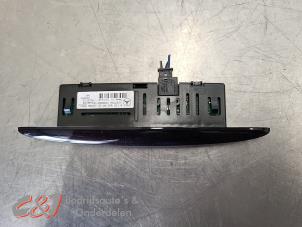 Gebruikte Parkeersensor Mercedes Vito (447.6) 1.6 111 CDI 16V Prijs € 15,75 Margeregeling aangeboden door C&J Bedrijfsauto's & Onderdelen