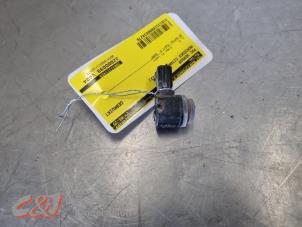 Gebruikte PDC Sensor Mercedes Citan (415.6) 1.5 108 CDI Prijs € 12,60 Margeregeling aangeboden door C&J Bedrijfsauto's & Onderdelen