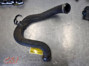 Gebruikte Intercooler Slang Peugeot Partner (EA//EF/EN/EU) 1.5 BlueHDi 100 Prijs € 21,00 Margeregeling aangeboden door C&J Bedrijfsauto's & Onderdelen