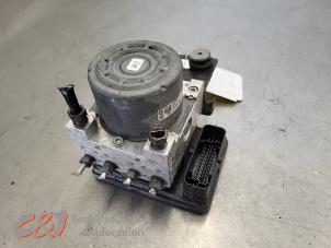 Gebruikte ABS Pomp Opel Vivaro 1.6 CDTi BiTurbo 125 Prijs € 78,75 Margeregeling aangeboden door C&J Bedrijfsauto's & Onderdelen