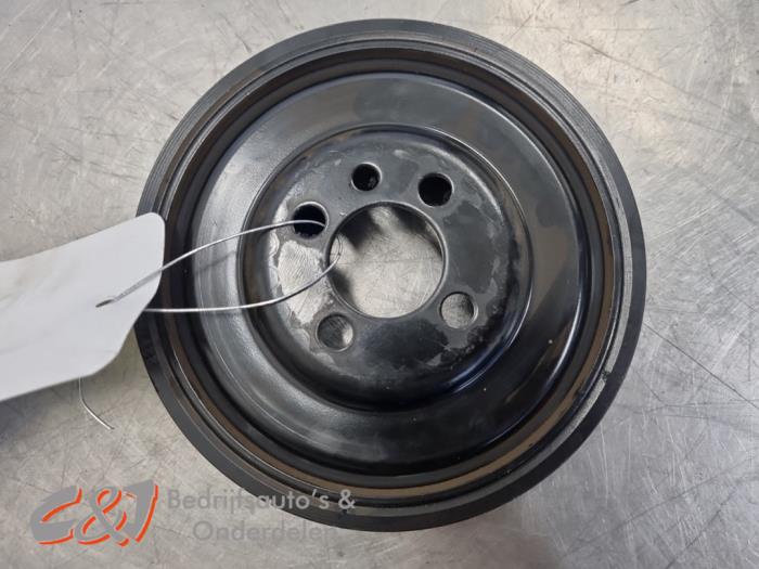 Gebruikte Krukas Poelie Volkswagen Transporter T6 2.0 TDI 150 Prijs € 10,50 Margeregeling aangeboden door C&J Bedrijfsauto's & Onderdelen