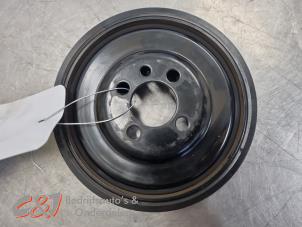 Gebruikte Krukas Poelie Volkswagen Transporter T6 2.0 TDI 150 Prijs € 21,00 Margeregeling aangeboden door C&J Bedrijfsauto's & Onderdelen