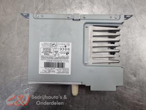 Gebruikte Radio module Opel Combo Cargo 1.6 CDTI 75 Prijs € 105,00 Margeregeling aangeboden door C&J Bedrijfsauto's & Onderdelen