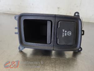 Gebruikte Inverter Dodge 1500 Standard Cab (DS) 5.7 Hemi V8 4x4 Prijs € 36,75 Margeregeling aangeboden door C&J Bedrijfsauto's & Onderdelen