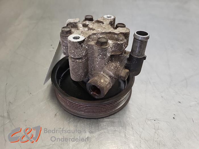 Gebruikte Servopomp Renault Master III (MA/MB/MC/MD/MH/MF/MG/MH) 2.3 dCi 16V Prijs € 40,95 Margeregeling aangeboden door C&J Bedrijfsauto's & Onderdelen