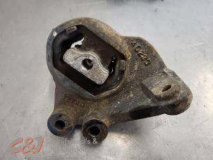 Gebruikte Motorsteun Dodge 1500 Standard Cab (DS) 5.7 Hemi V8 4x4 Prijs € 47,25 Margeregeling aangeboden door C&J Bedrijfsauto's & Onderdelen