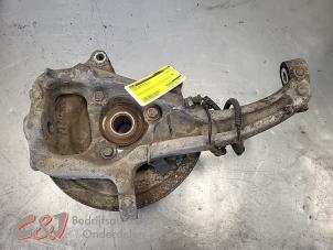 Gebruikte Fusee links-voor Dodge 1500 Standard Cab (DS) 5.7 Hemi V8 4x4 Prijs € 183,75 Margeregeling aangeboden door C&J Bedrijfsauto's & Onderdelen