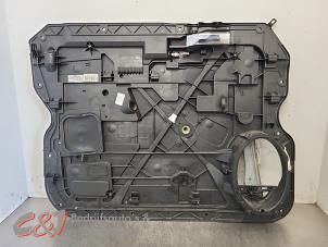 Gebruikte Ruitmechaniek 2Deurs links-voor Dodge 1500 Standard Cab (DS) 5.7 Hemi V8 4x4 Prijs € 131,25 Margeregeling aangeboden door C&J Bedrijfsauto's & Onderdelen