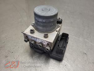 Gebruikte ABS Pomp Citroen Jumper (U9) 2.2 Blue HDi 140 Prijs € 367,50 Margeregeling aangeboden door C&J Bedrijfsauto's & Onderdelen