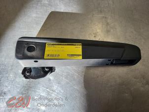 Gebruikte Armleuning Peugeot Boxer (U9) 2.2 HDi 110 Euro 5 Prijs € 36,75 Margeregeling aangeboden door C&J Bedrijfsauto's & Onderdelen