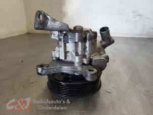 Gebruikte Stuurpomp Mercedes Vito (639.6) 3.0 120 CDI V6 24V Prijs € 52,50 Margeregeling aangeboden door C&J Bedrijfsauto's & Onderdelen