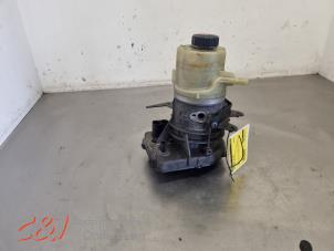 Gebruikte Servopomp Opel Vivaro Combi 1.6 CDTI Biturbo 140 Prijs € 157,50 Margeregeling aangeboden door C&J Bedrijfsauto's & Onderdelen