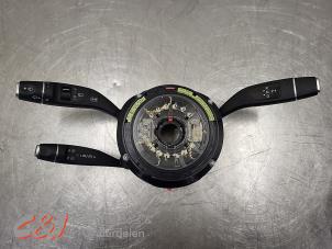 Gebruikte Licht + Raw Schakelaar Mercedes Vito (447.6) 2.2 116 CDI 16V Prijs € 183,75 Margeregeling aangeboden door C&J Bedrijfsauto's & Onderdelen