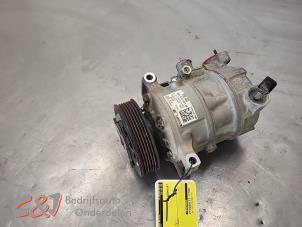 Gebruikte Aircopomp Volkswagen Crafter (SY) 2.0 TDI RWD Prijs € 89,25 Margeregeling aangeboden door C&J Bedrijfsauto's & Onderdelen