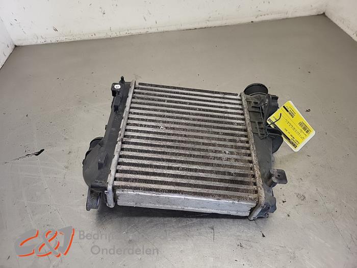 Gebruikte Intercooler Peugeot Partner (EA//EF/EN/EU) 1.6 BlueHDI 75 Prijs € 21,00 Margeregeling aangeboden door C&J Bedrijfsauto's & Onderdelen