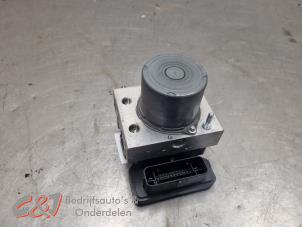 Gebruikte ABS Pomp Volkswagen Crafter (SY) 2.0 TDI RWD Prijs € 236,25 Margeregeling aangeboden door C&J Bedrijfsauto's & Onderdelen