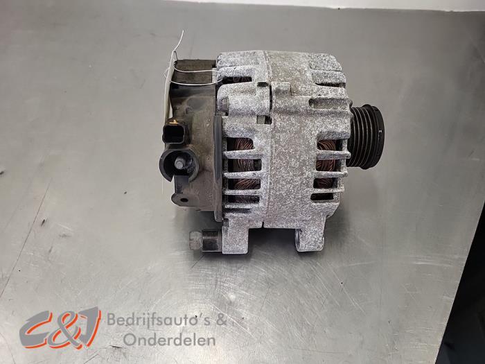 Gebruikte Dynamo Peugeot Expert (G9) 2.0 HDiF 16V 130 Prijs € 26,25 Margeregeling aangeboden door C&J Bedrijfsauto's & Onderdelen