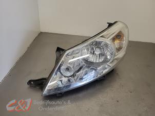 Gebruikte Koplamp links Peugeot Expert (G9) 2.0 HDi 140 16V Prijs € 63,00 Margeregeling aangeboden door C&J Bedrijfsauto's & Onderdelen