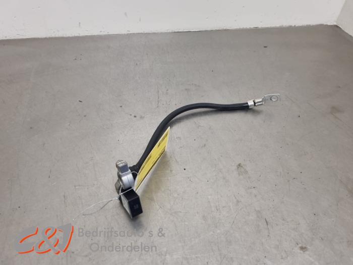 Gebruikte Accu sensor Mercedes Vito (447.6) 2.2 116 CDI 16V Prijs € 47,25 Margeregeling aangeboden door C&J Bedrijfsauto's & Onderdelen