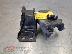 Gebruikte Motorrubber Renault Kangoo Express (FW) 1.5 dCi 75 FAP Prijs € 26,25 Margeregeling aangeboden door C&J Bedrijfsauto's & Onderdelen