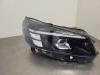 Opel Vivaro 2.0 Diesel 145 Koplamp rechts