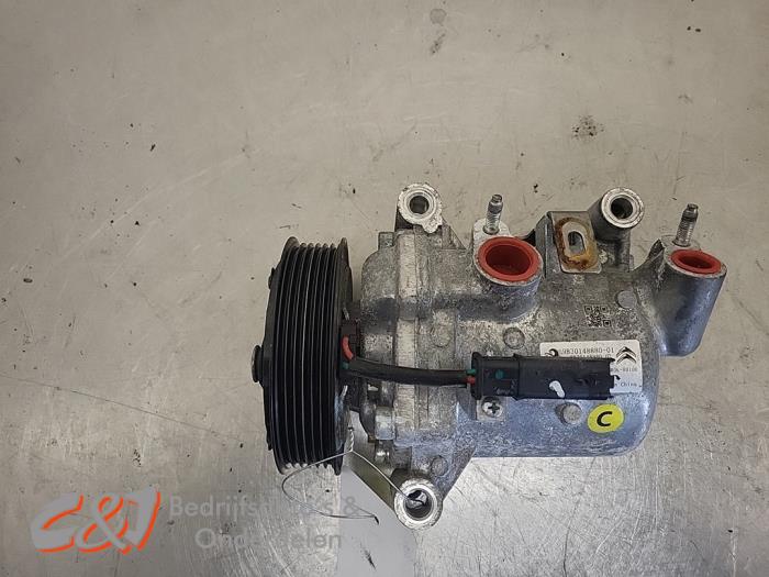 Aircopomp van een Opel Vivaro 2.0 Diesel 145 2024