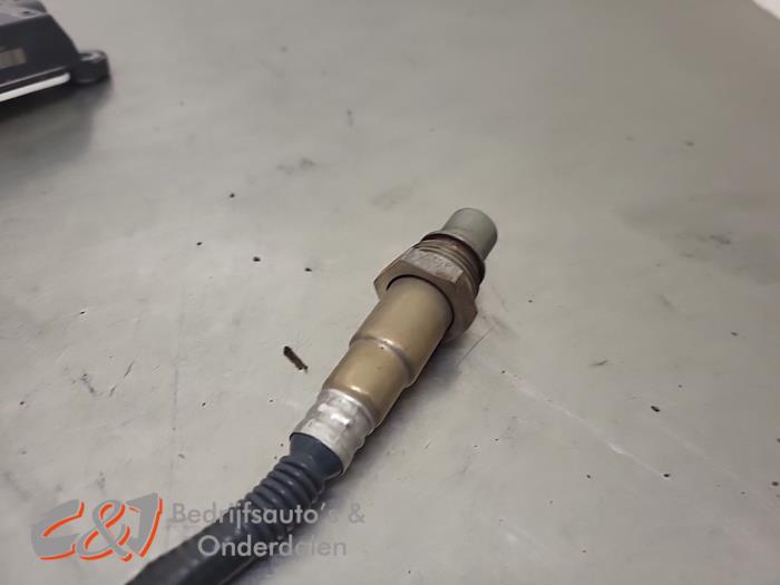 Gebruikte Nox sensor Opel Vivaro 2.0 Diesel 145 Prijs € 105,00 Margeregeling aangeboden door C&J Bedrijfsauto's & Onderdelen
