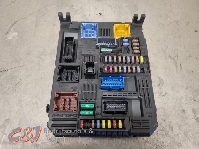 Gebruikte Module Bodycontrol Toyota ProAce 2.0 D-4D 122 16V Worker Prijs € 52,50 Margeregeling aangeboden door C&J Bedrijfsauto's & Onderdelen