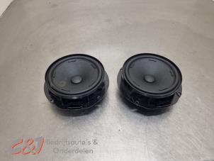 Gebruikte Luidspreker Volkswagen Crafter (SY) 2.0 TDI RWD Prijs € 36,75 Margeregeling aangeboden door C&J Bedrijfsauto's & Onderdelen