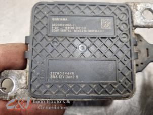 Gebruikte Lambda Sonde Renault Master III (FV) 2.3 dCi 125 16V FWD Prijs € 78,75 Margeregeling aangeboden door C&J Bedrijfsauto's & Onderdelen