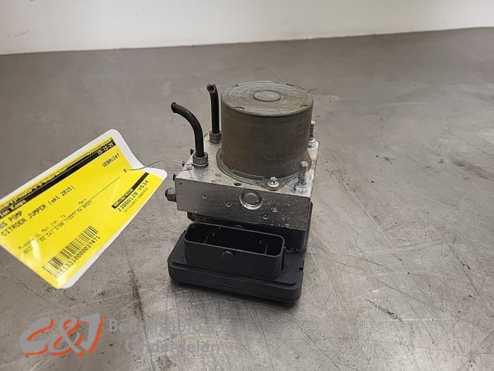 Gebruikte ABS Pomp Citroen Jumper (U9) 2.2 HDi 150 Prijs € 15,75 Margeregeling aangeboden door C&J Bedrijfsauto's & Onderdelen