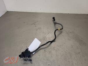 Gebruikte Brandstofdruk sensor Ford Transit 2.0 TDCi 16V Eco Blue 130 Prijs € 21,00 Margeregeling aangeboden door C&J Bedrijfsauto's & Onderdelen