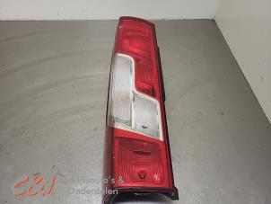 Gebruikte Achterlicht links Peugeot Boxer (U9) 2.0 BlueHDi 130 Prijs € 52,50 Margeregeling aangeboden door C&J Bedrijfsauto's & Onderdelen