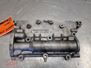 Gebruikte Distributiedeksel Mercedes Vito (447.6) 1.6 111 CDI 16V Prijs € 21,00 Margeregeling aangeboden door C&J Bedrijfsauto's & Onderdelen