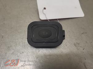 Gebruikte Schakelaar achterklep Ford Transit Custom 2.0 EcoBlue 136 Prijs € 26,25 Margeregeling aangeboden door C&J Bedrijfsauto's & Onderdelen