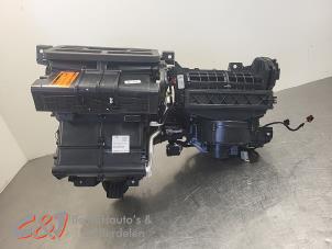 Gebruikte Chaufagebak Ford Transit Custom 2.0 EcoBlue 136 Prijs € 393,75 Margeregeling aangeboden door C&J Bedrijfsauto's & Onderdelen