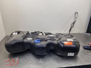 Gebruikte Tank Ford Transit Custom 2.0 EcoBlue 136 Prijs € 341,25 Margeregeling aangeboden door C&J Bedrijfsauto's & Onderdelen