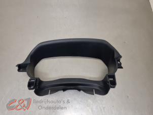 Gebruikte Dashboard deel Ford Ranger 3.2 TDCI 20V 4x4 Prijs € 21,00 Margeregeling aangeboden door C&J Bedrijfsauto's & Onderdelen