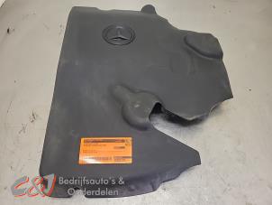 Gebruikte Afdekplaat motor Mercedes Sprinter 3,5t (906.63) 313 CDI 16V Prijs € 21,00 Margeregeling aangeboden door C&J Bedrijfsauto's & Onderdelen