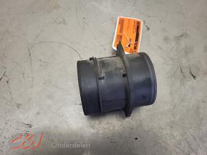 Gebruikte Luchthoeveelheidsmeter Mercedes Sprinter 3,5t (906.63) 313 CDI 16V Prijs € 42,00 Margeregeling aangeboden door C&J Bedrijfsauto's & Onderdelen
