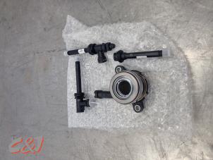 Gebruikte Druklager Renault Trafic New (FL) 2.0 dCi 16V 115 Prijs € 78,75 Margeregeling aangeboden door C&J Bedrijfsauto's & Onderdelen