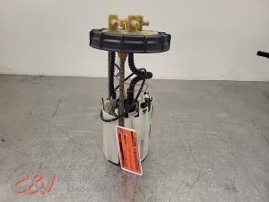 Gebruikte Tank element Pomp Mercedes Sprinter 3,5t (906.63) 313 CDI 16V Prijs € 89,25 Margeregeling aangeboden door C&J Bedrijfsauto's & Onderdelen