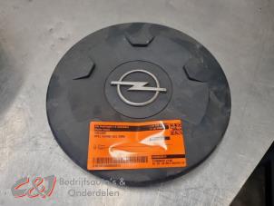 Gebruikte Wieldop Opel Vivaro 1.9 DI Prijs € 10,50 Margeregeling aangeboden door C&J Bedrijfsauto's & Onderdelen