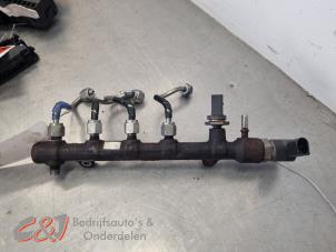 Gebruikte Injector brug Ford Transit 2.0 TDCi 16V Eco Blue 130 Prijs € 89,25 Margeregeling aangeboden door C&J Bedrijfsauto's & Onderdelen