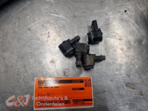 Gebruikte Parkeersensor set Ford Transit 2.2 TDCi 16V Prijs € 52,50 Margeregeling aangeboden door C&J Bedrijfsauto's & Onderdelen