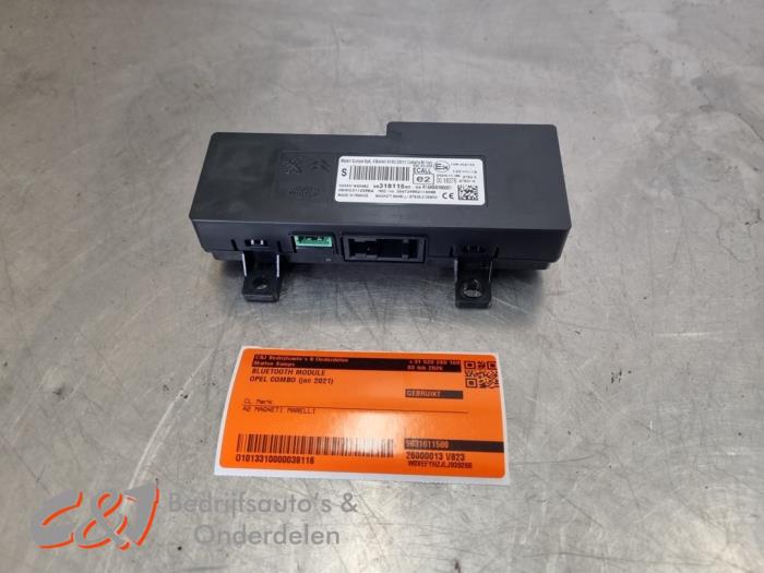 Gebruikte Bluetooth module Opel Combo Cargo 1.5 CDTI 130 Prijs € 36,75 Margeregeling aangeboden door C&J Bedrijfsauto's & Onderdelen