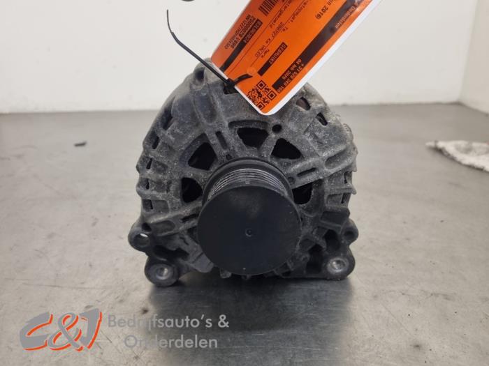 Gebruikte Dynamo Volkswagen Transporter T6 2.0 TDI DRF 4Motion Prijs € 31,50 Margeregeling aangeboden door C&J Bedrijfsauto's & Onderdelen